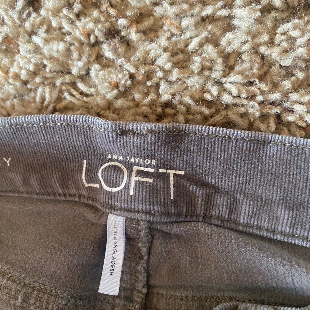 Loft ankle zip corduroys